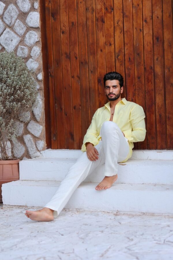 Men Regular Fit Solid Casual Shirt - Image 3