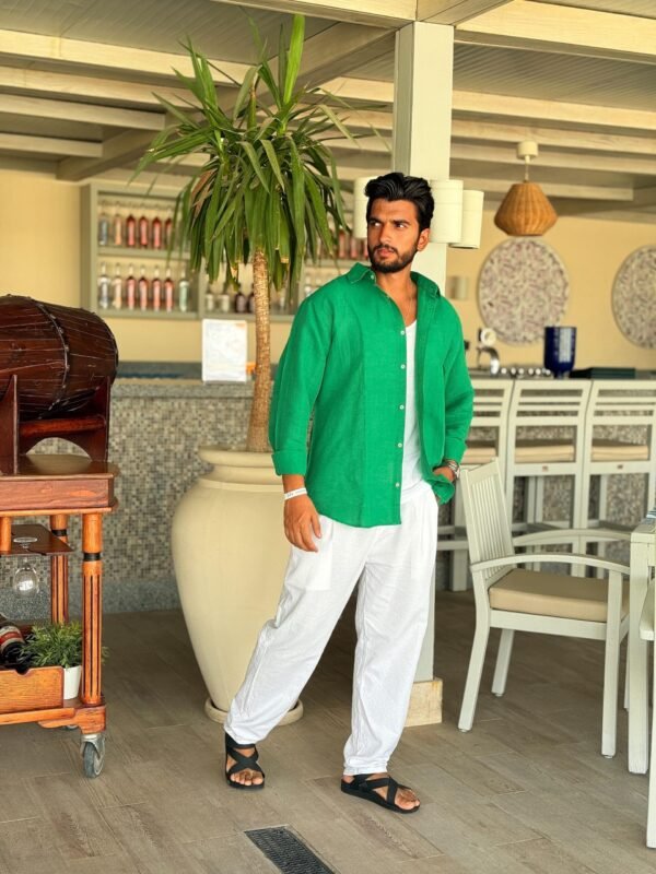 Men Regular Fit Solid Casual Shirt - Image 2